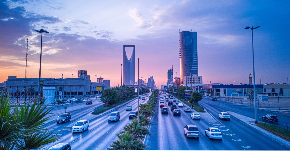 Edge Computing in Transportation: Real-Time Efficiency and Safety