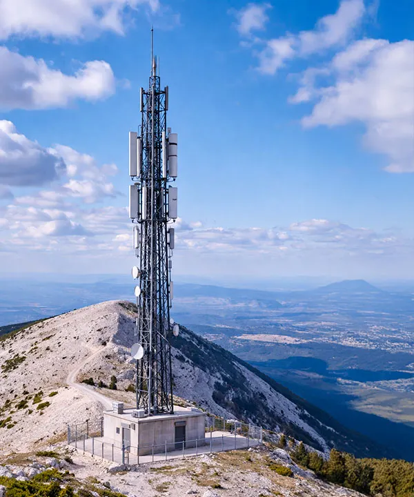 Telecom & 5G Edge - Power the network of the future.